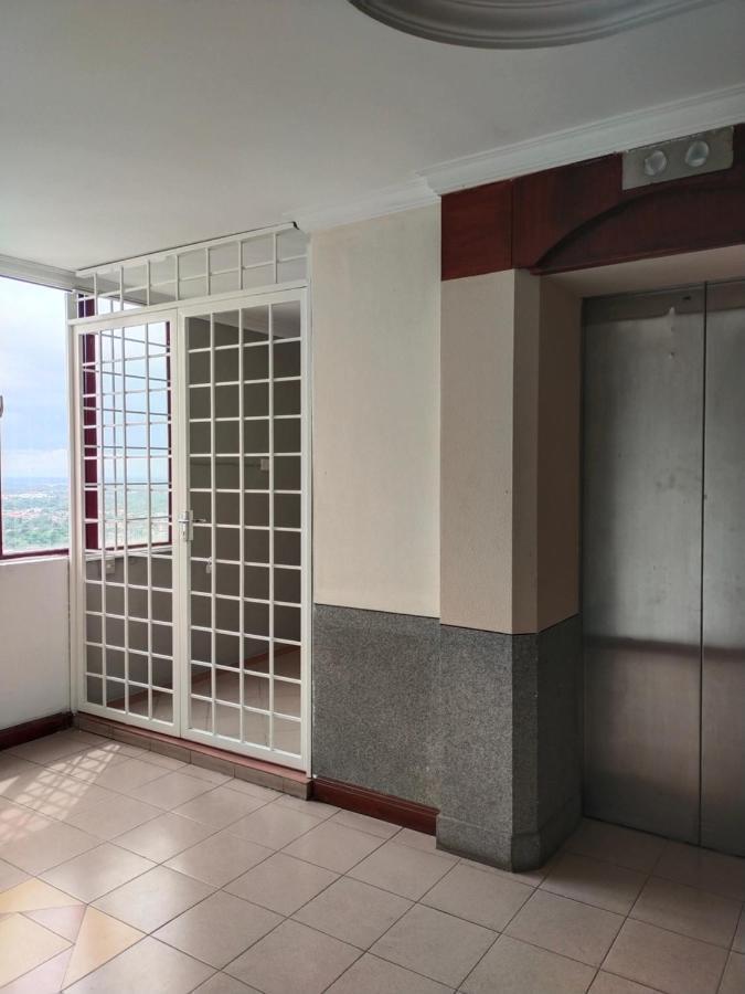 Cmk Apartmen Mutiara Tower 3 Bedroom Kota Bharu#Netflix Ngoại thất bức ảnh
