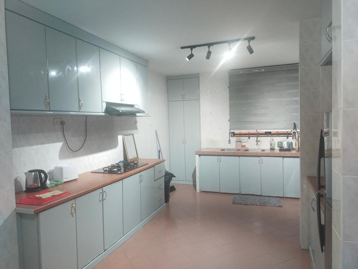 Cmk Apartmen Mutiara Tower 3 Bedroom Kota Bharu#Netflix Ngoại thất bức ảnh